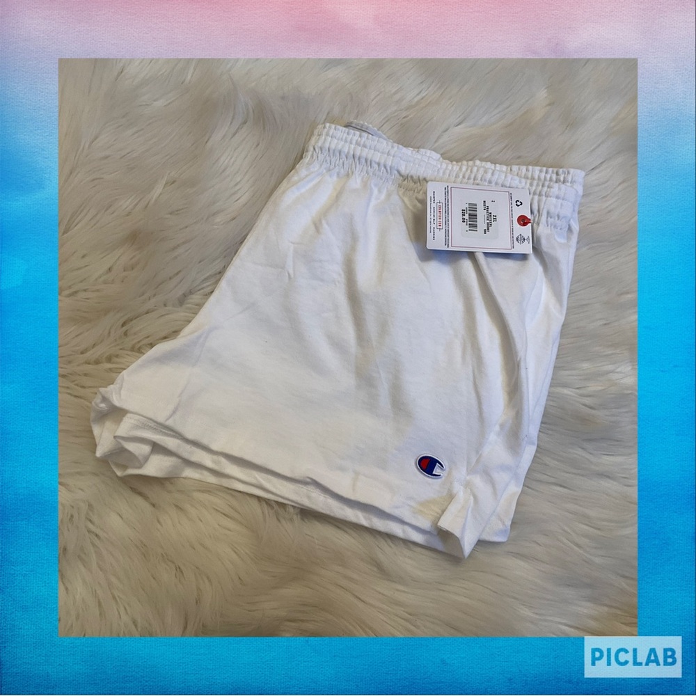 Champion Practice Shorts - NWT - Size XXL / 2XL - White